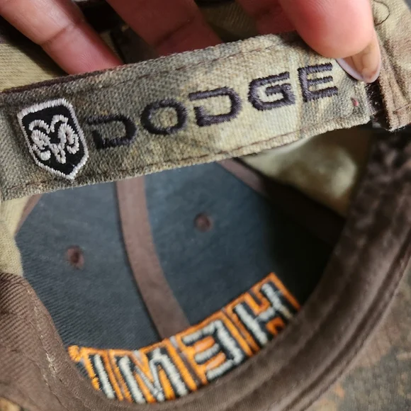 DODGE HEMI TEXT LOGO CAMO CAMOUFLAGE ADJUSTABLE CURVED BILL HAT CAP MENS EUC - Picture 5 of 6